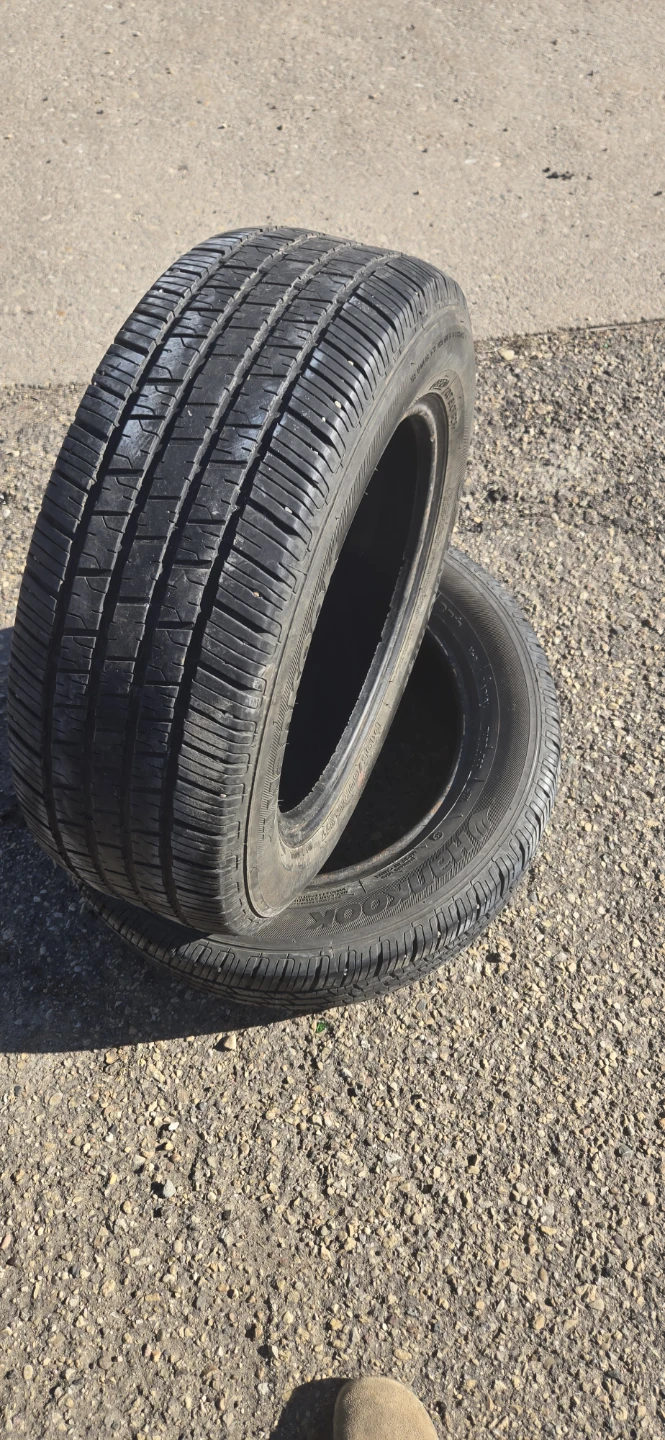 Hankook P195/60R15 Tires - photo 2