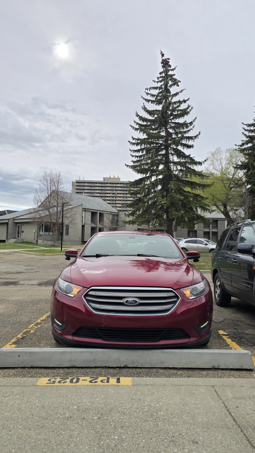 2013 Ford Taurus SEL - photo 2