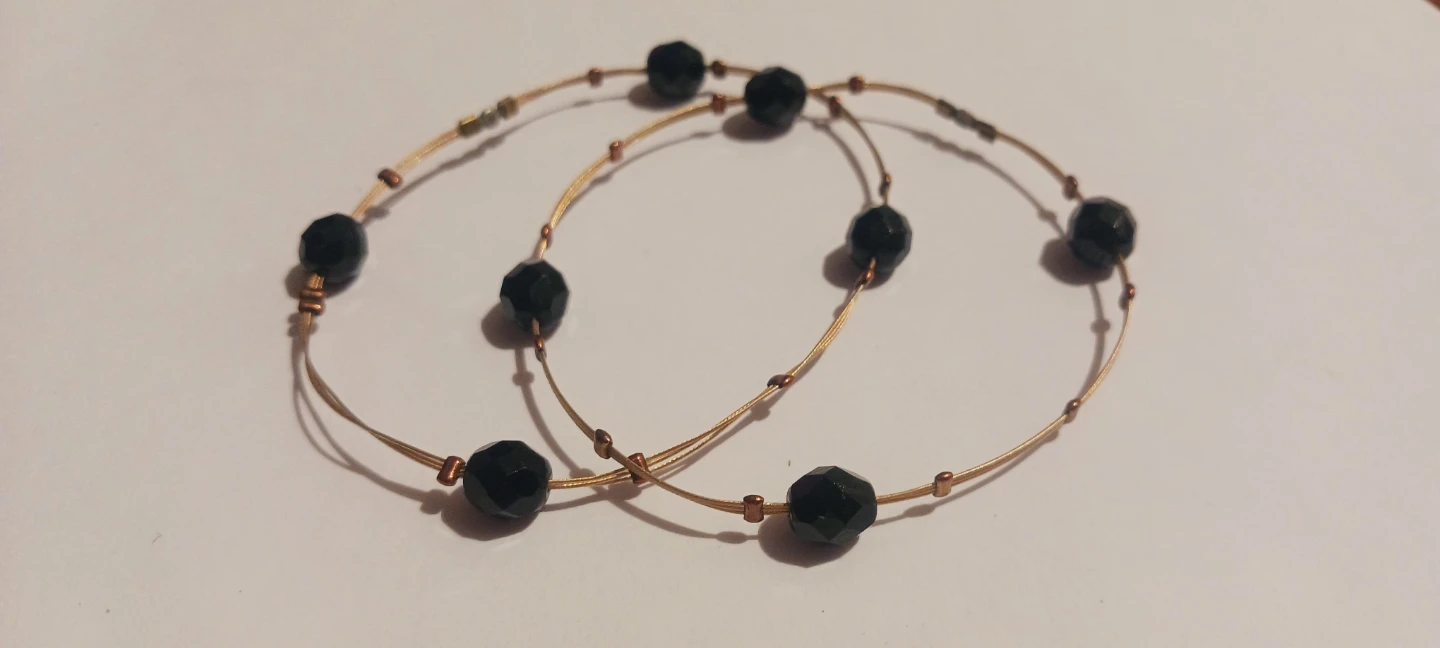Set if 2 Delicate Black Beaded Bracelets - photo 4
