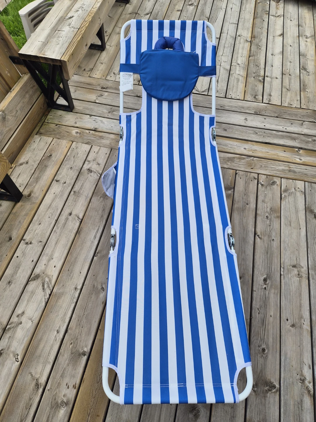 Set of 2 Blue and White Striped Beach Chairs