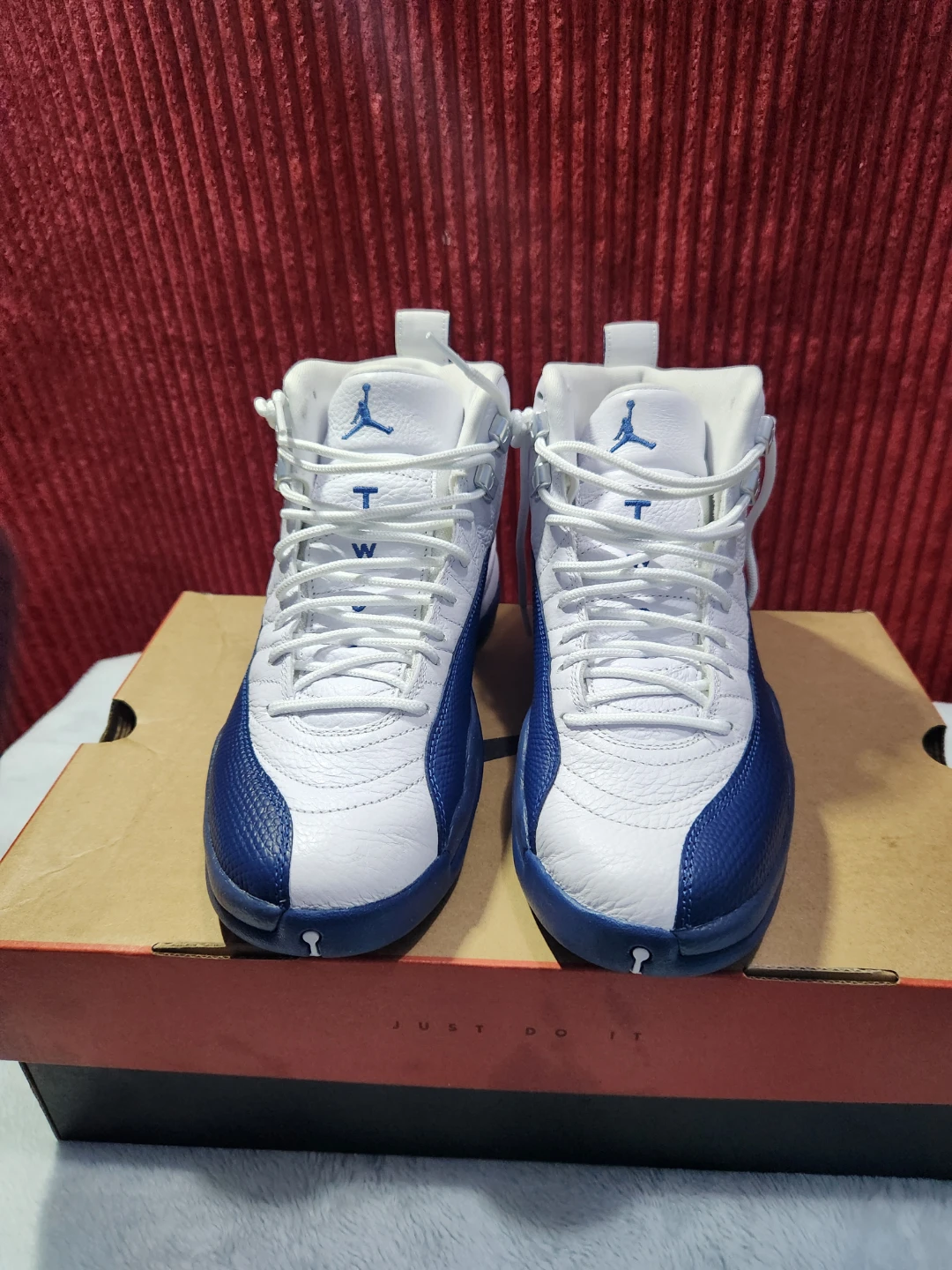 Air Jordan 12 Retro Men's Basketball Shoes Size 8