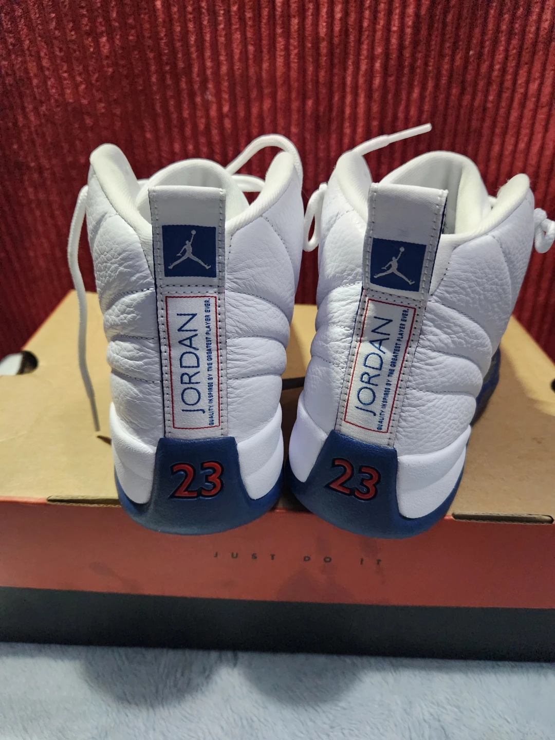 Air Jordan 12 Retro Men's Basketball Shoes Size 8 - photo 3