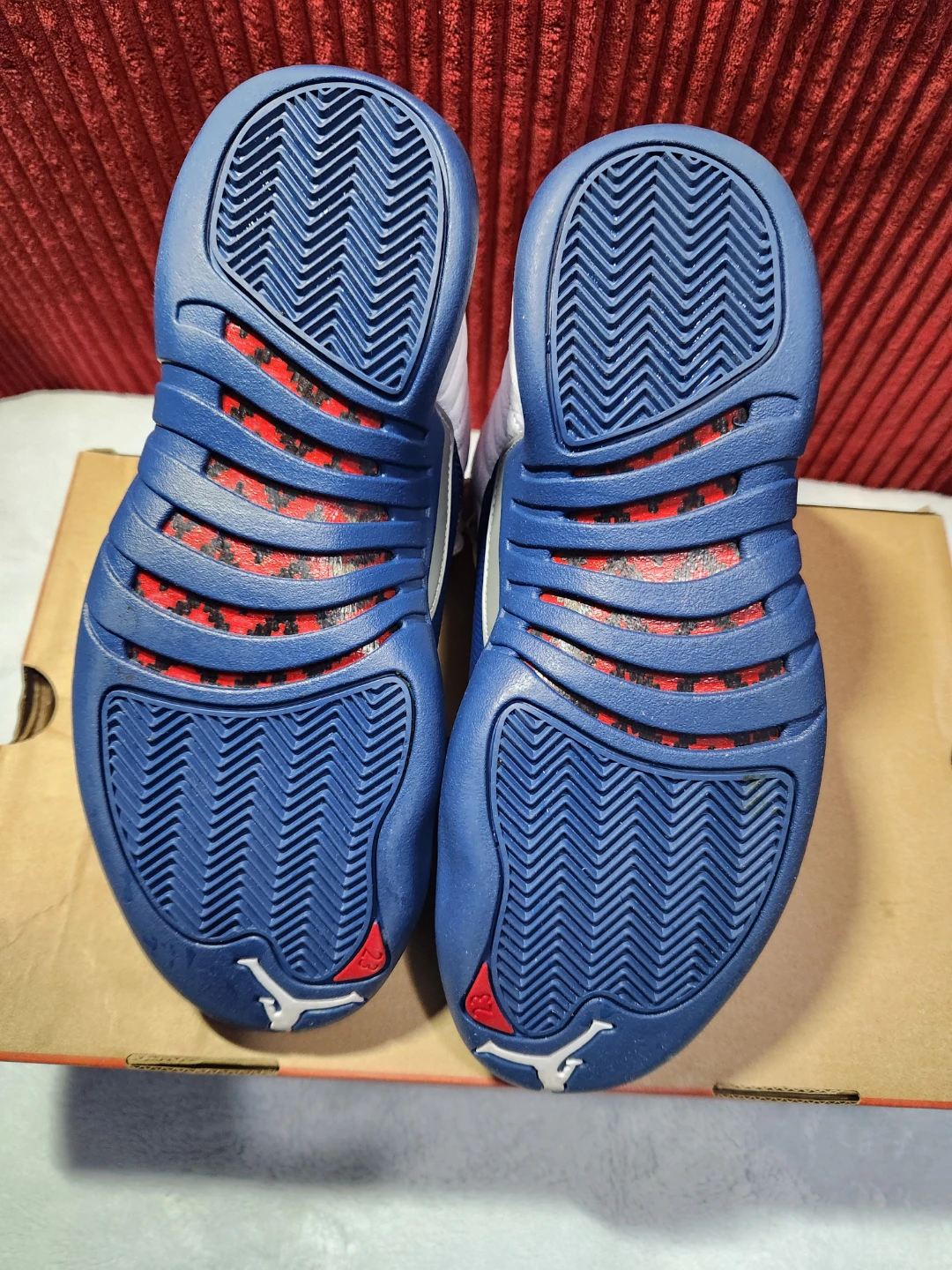 Air Jordan 12 Retro Men's Basketball Shoes Size 8 - photo 4