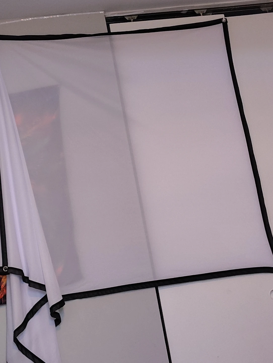 100 inch projector screen