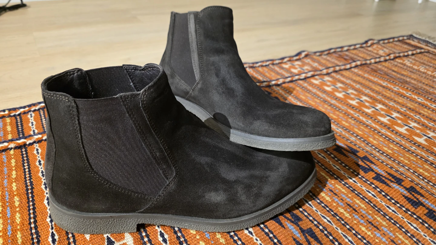 Geox Black Suede Chelsea Boots