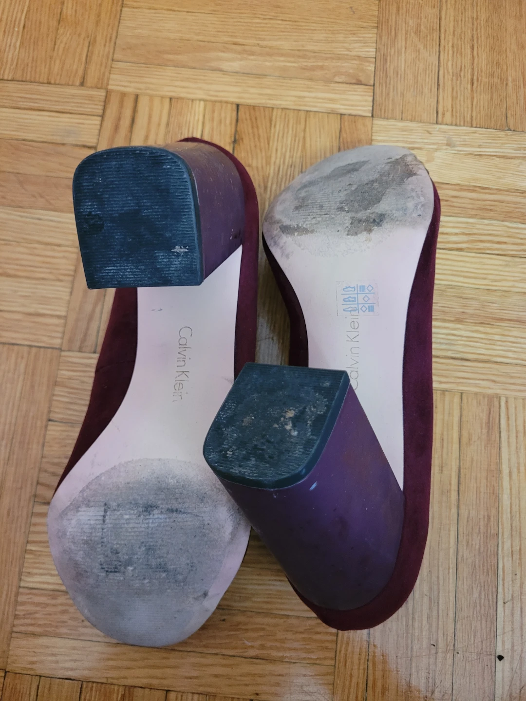 Calvin Klein Burgundy Suede Block Heel Pumps Size 9 - photo 3