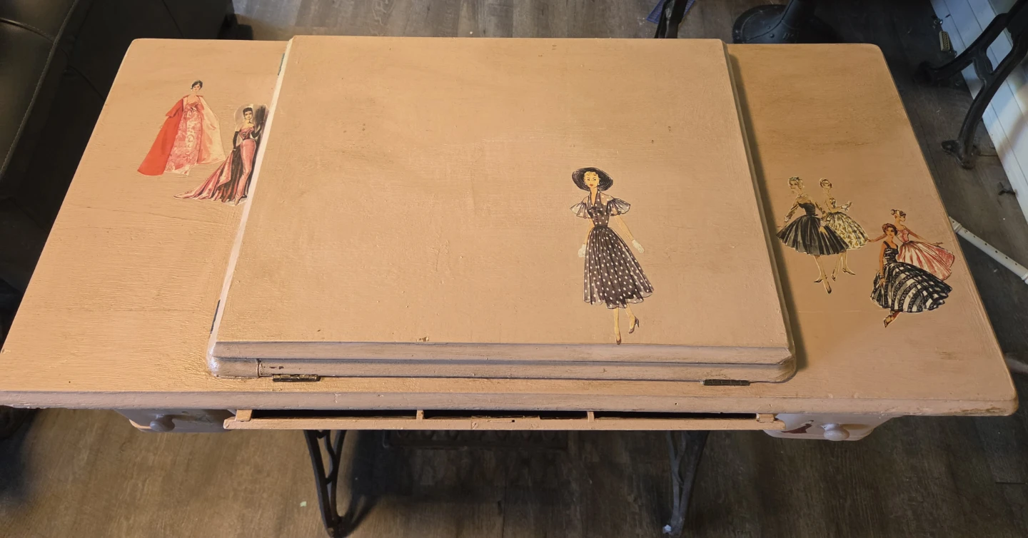Vintage Singer Sewing Machine Table - photo 2