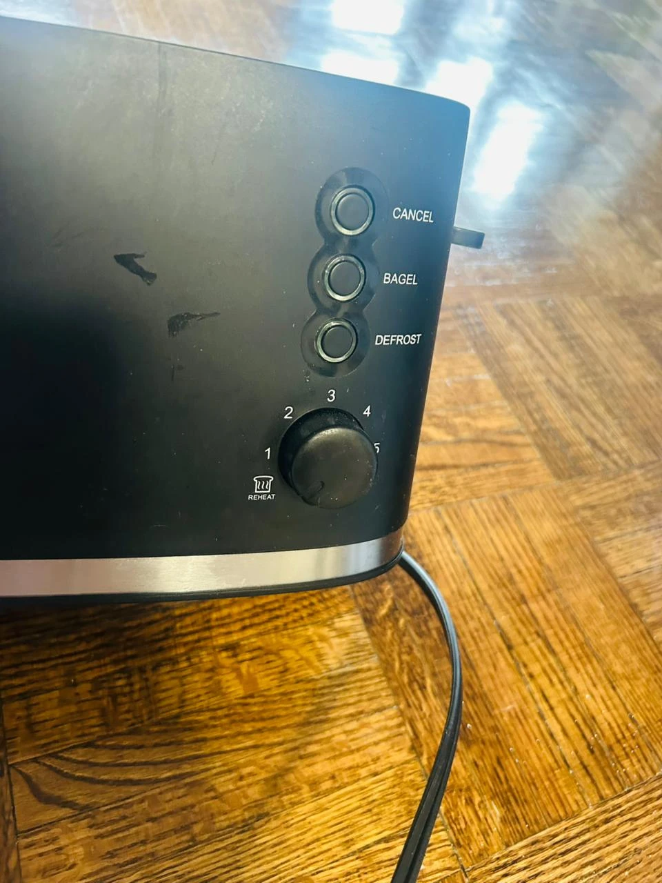 Black 2-Slice Toaster - photo 3