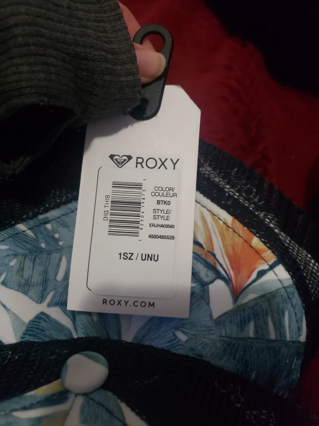 Roxy, Under Armor, American Eagle hats - photo 2