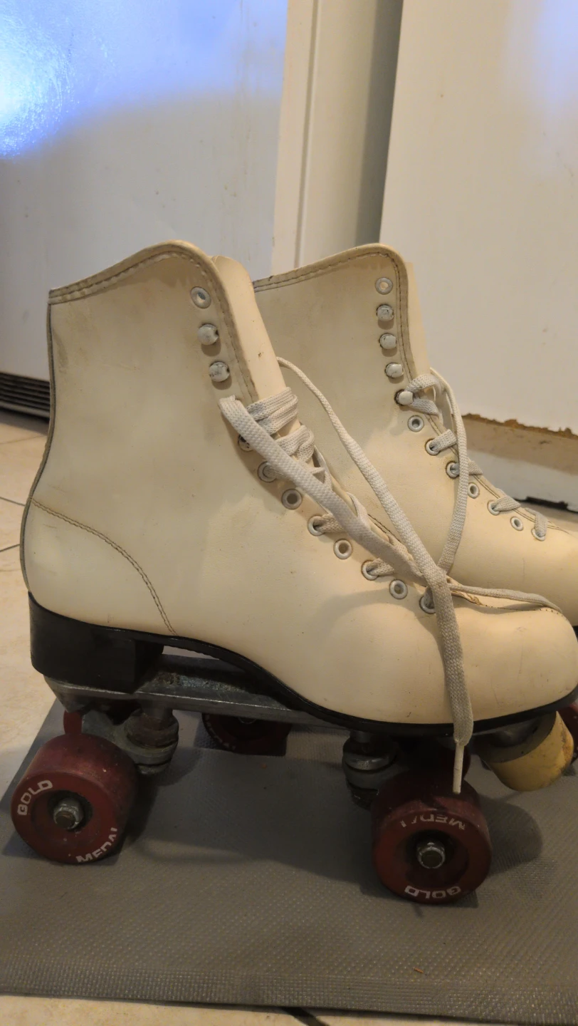 Gold Medal Canada Roller Skates - White - photo 2