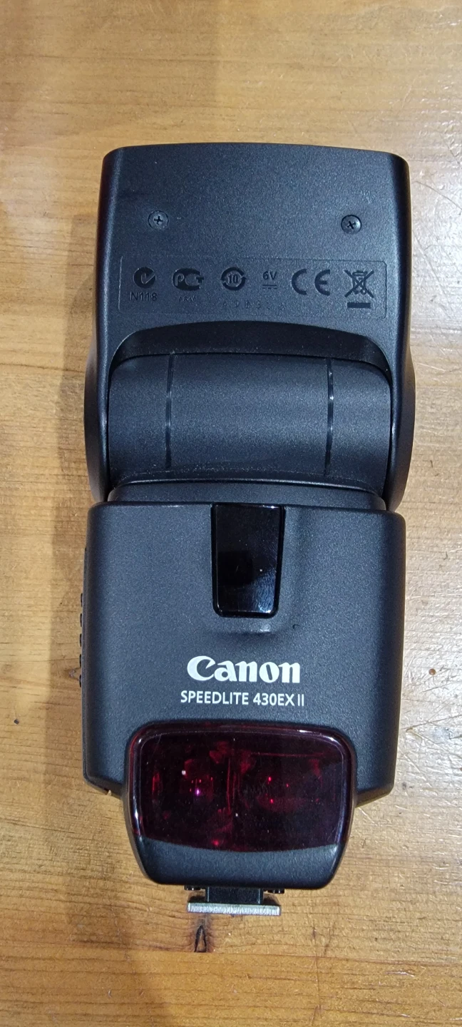 Canon Speedlite 430EX II Flash