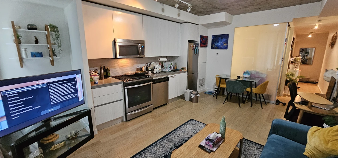 1 bedroom 1 bath Condo for Rent - photo 2