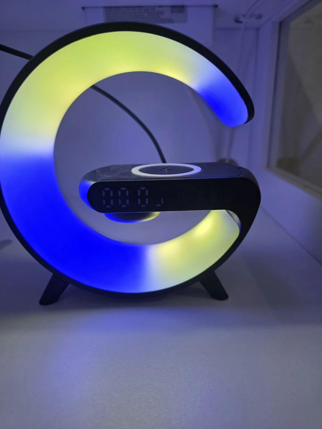 G6 Clock, Led light, Bluetooth speaker and wireless Charger - photo 4