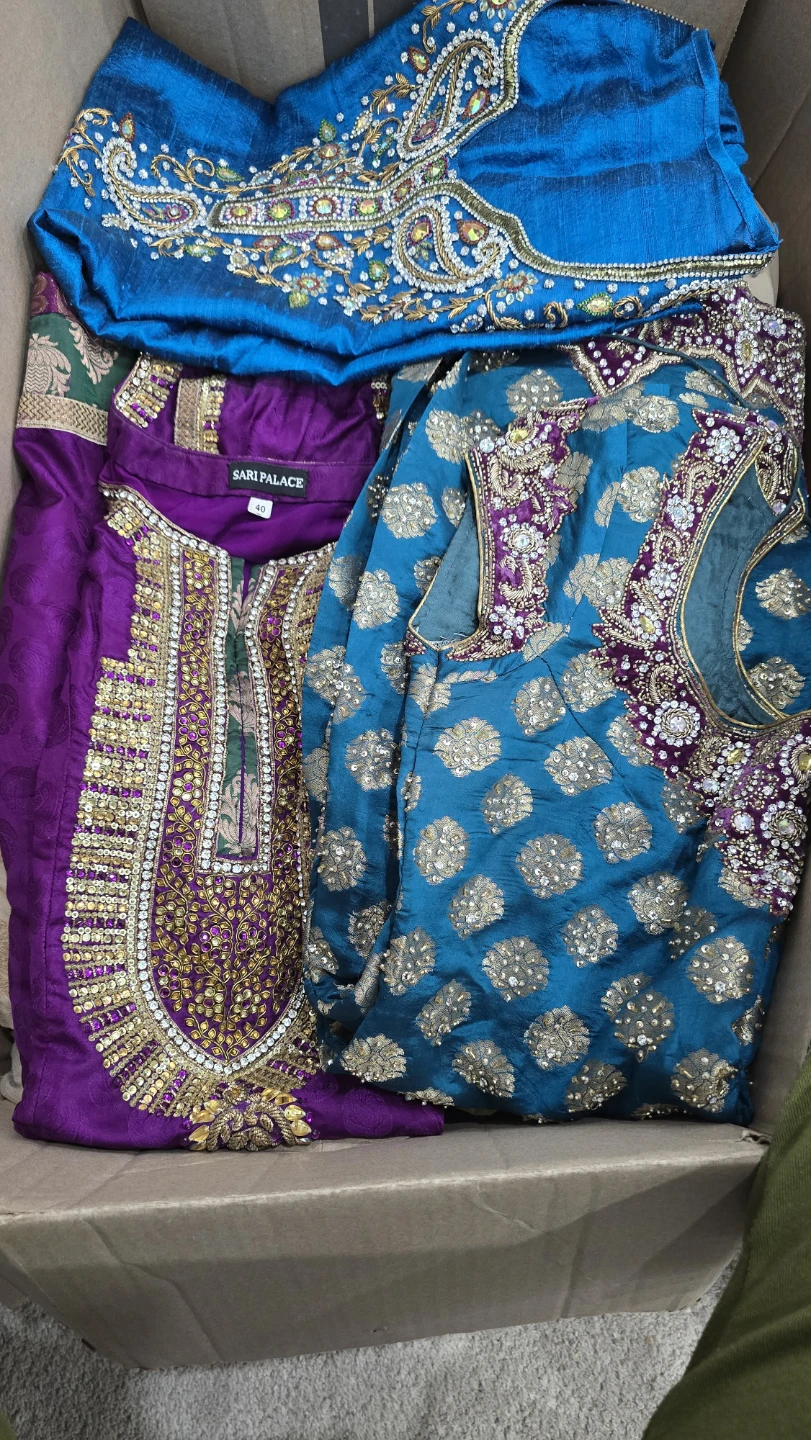 Assorted Women's Clothing Bundle - photo 3
