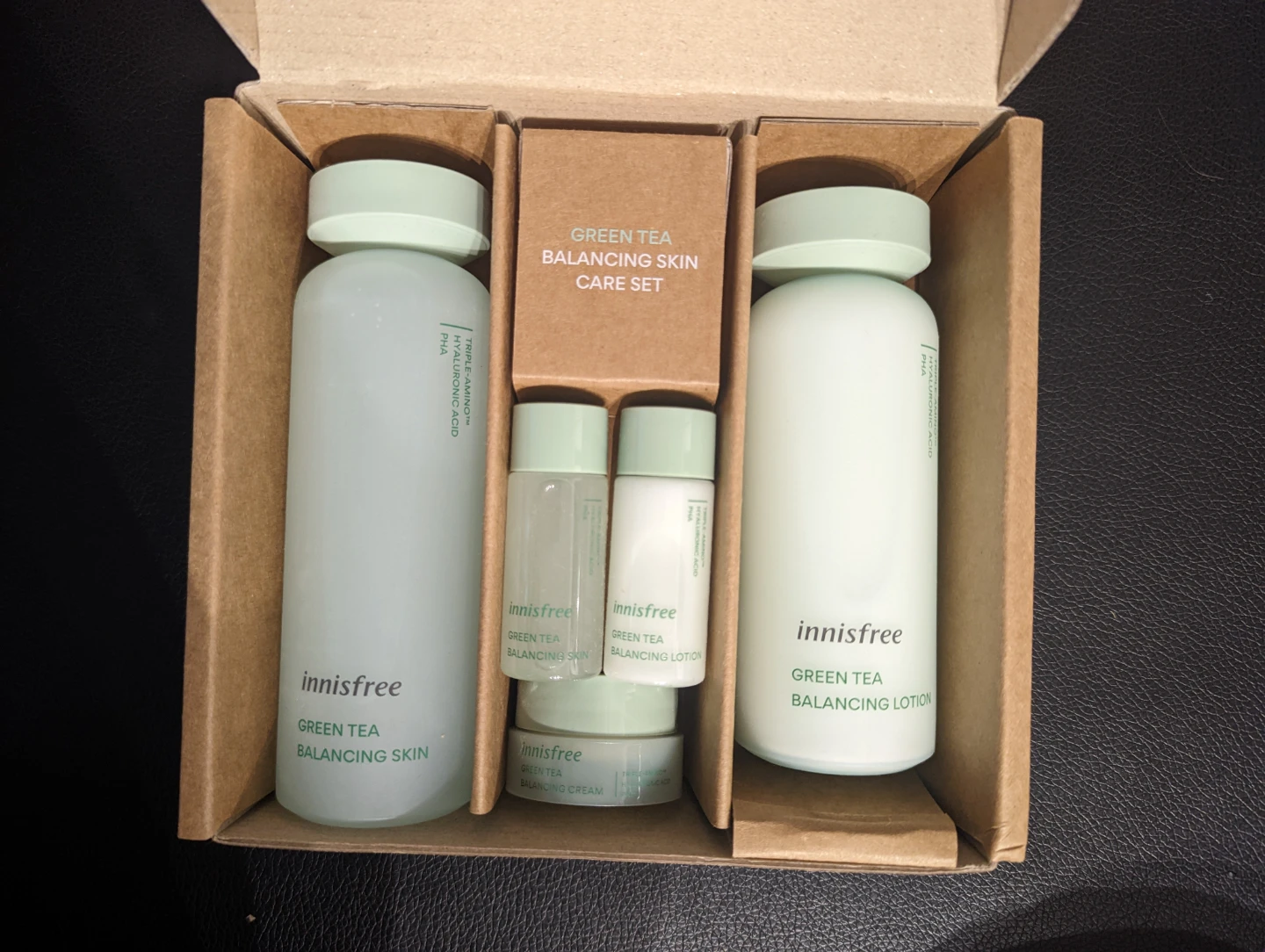 Innisfree Green Tea Balancing Skin Care Set - photo 2