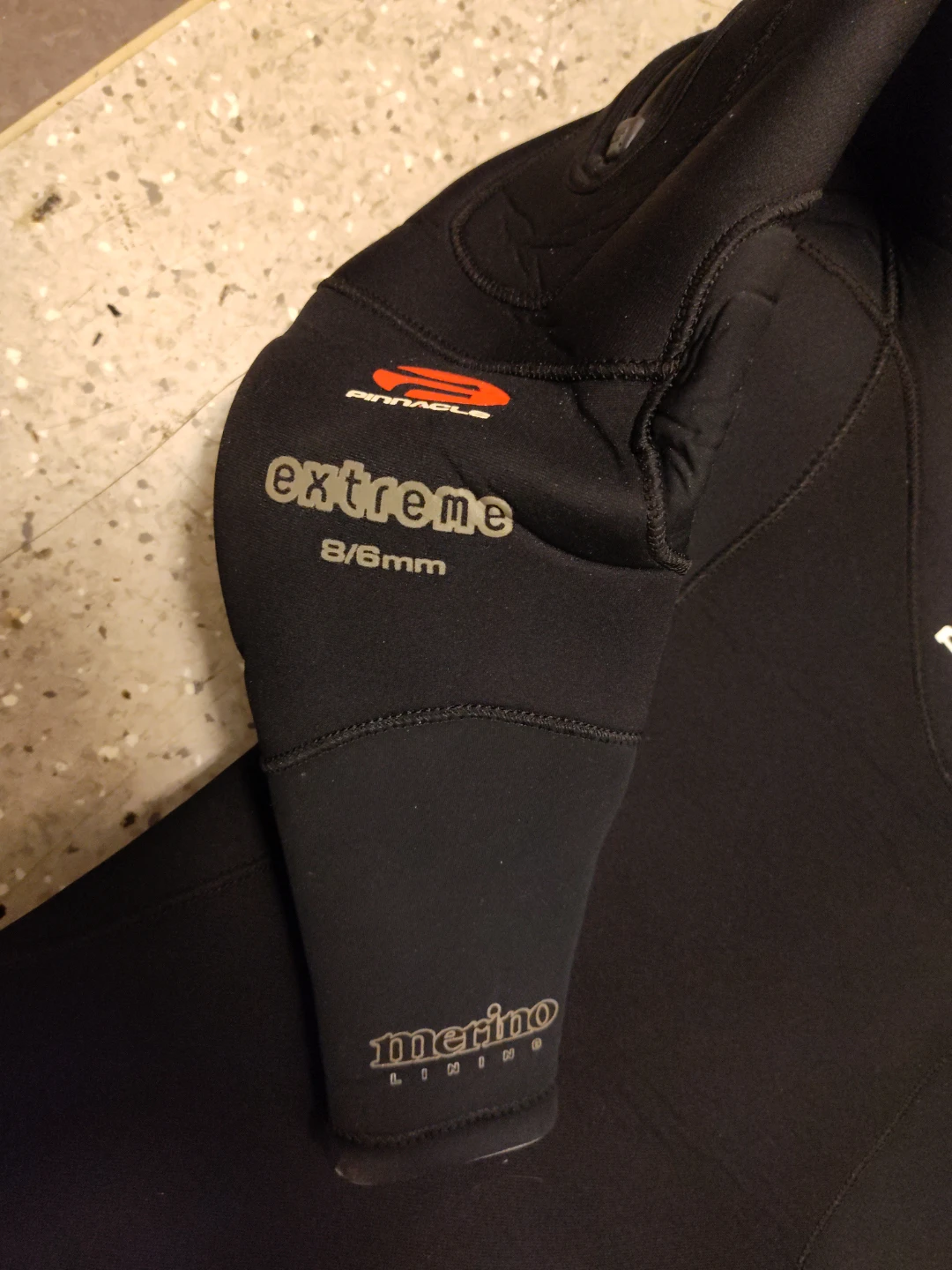 Pinnacle Extreme 8/6mm Ladies Wetsuit - Medium - photo 3