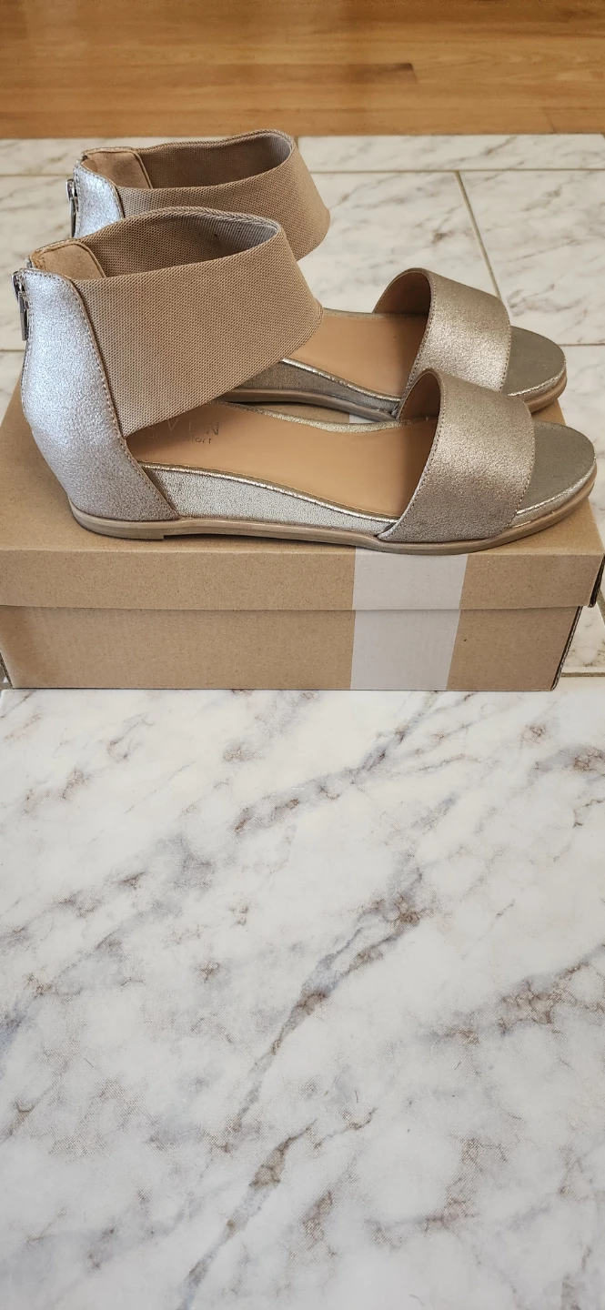 Steven Women's Silver Glitter Ankle Strap Sandals - photo 2