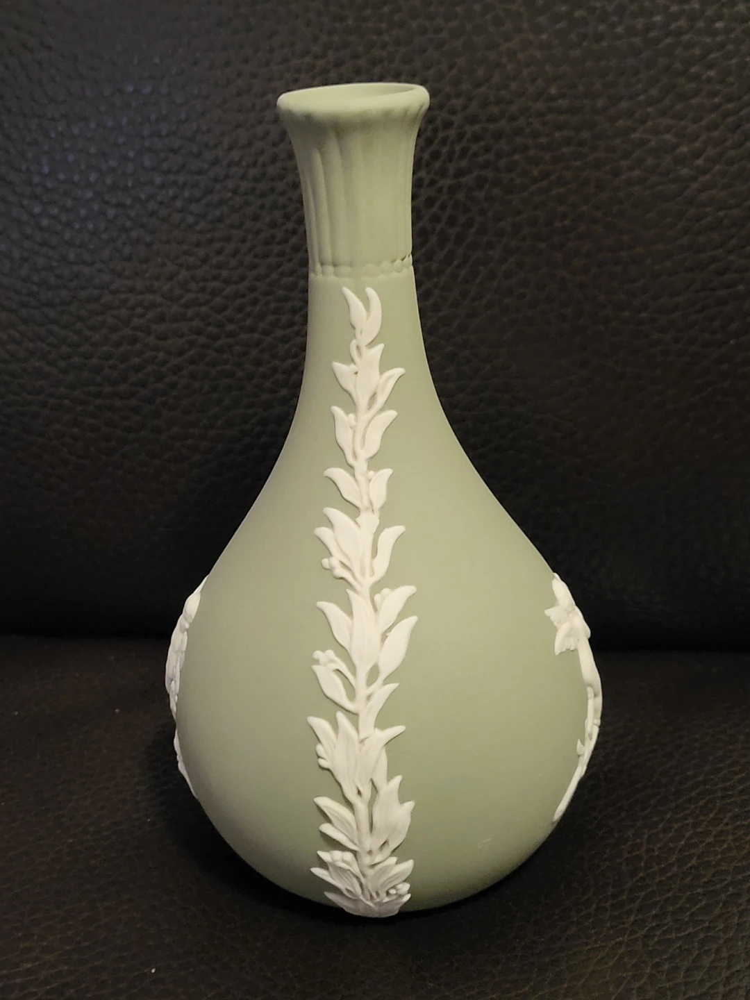 Sage Green Wedgwood Jasperware Vase - photo 3