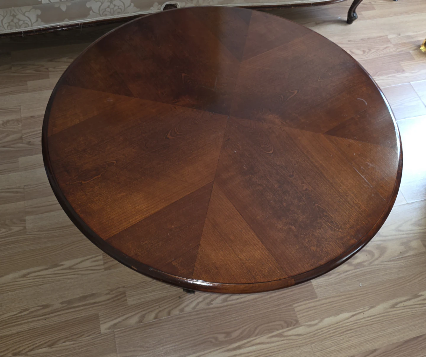 Round Wood Coffee Table - photo 2