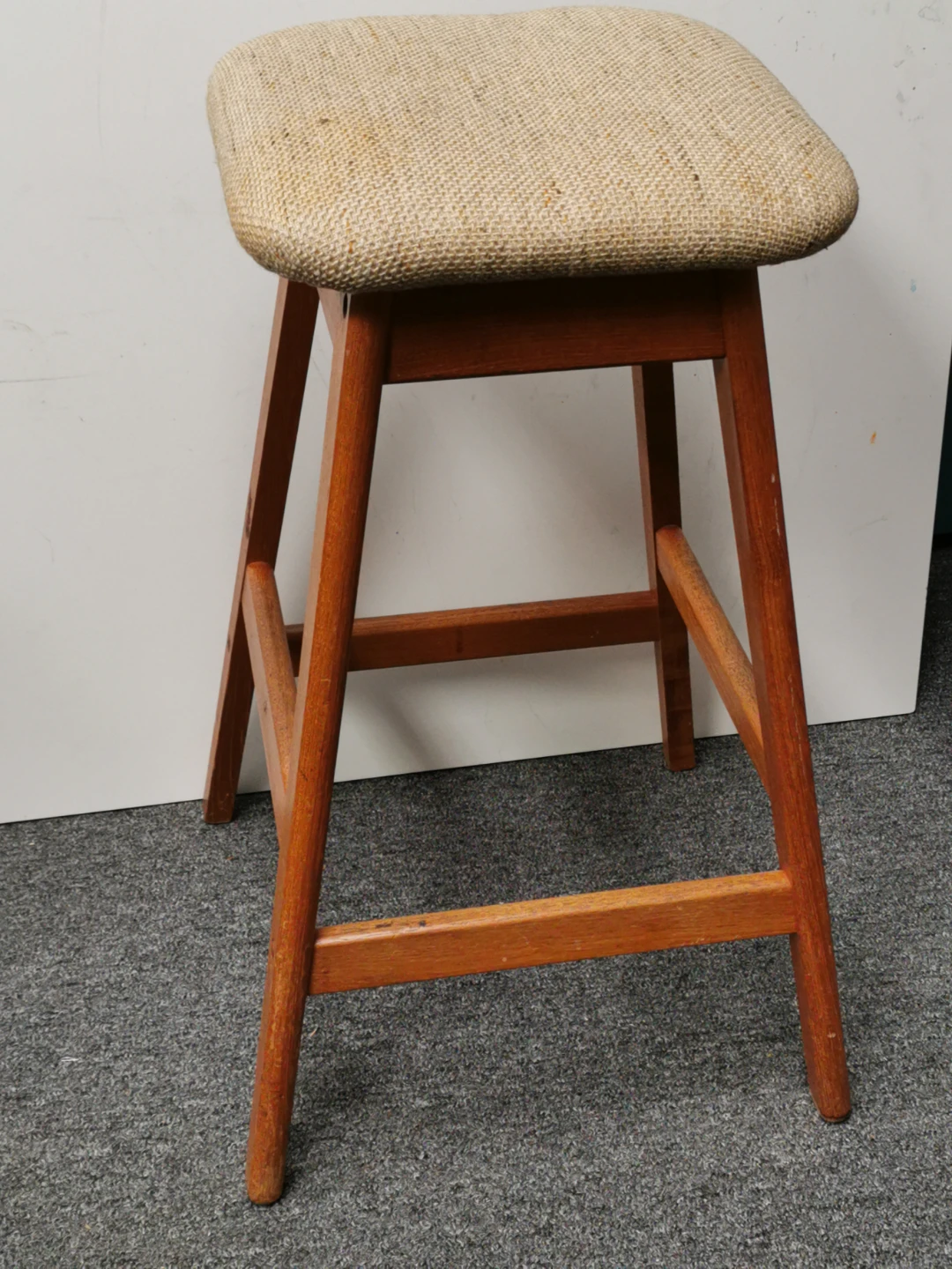 Set of 2 Wooden Bar Stools - photo 2