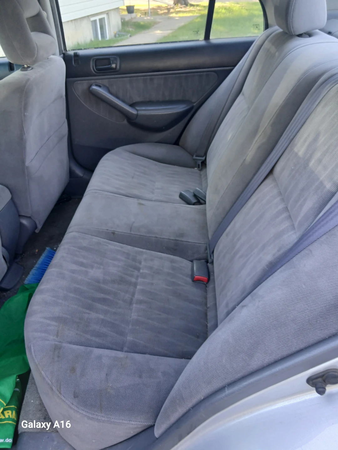 Silver Honda Civic Sedan - photo 5