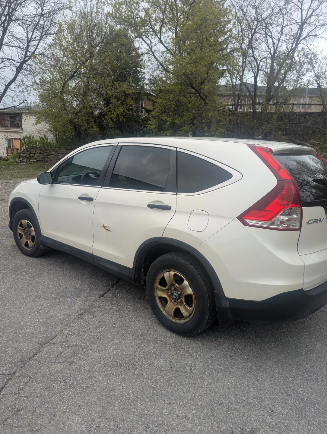 White Honda CR-V AWD SUV - photo 2