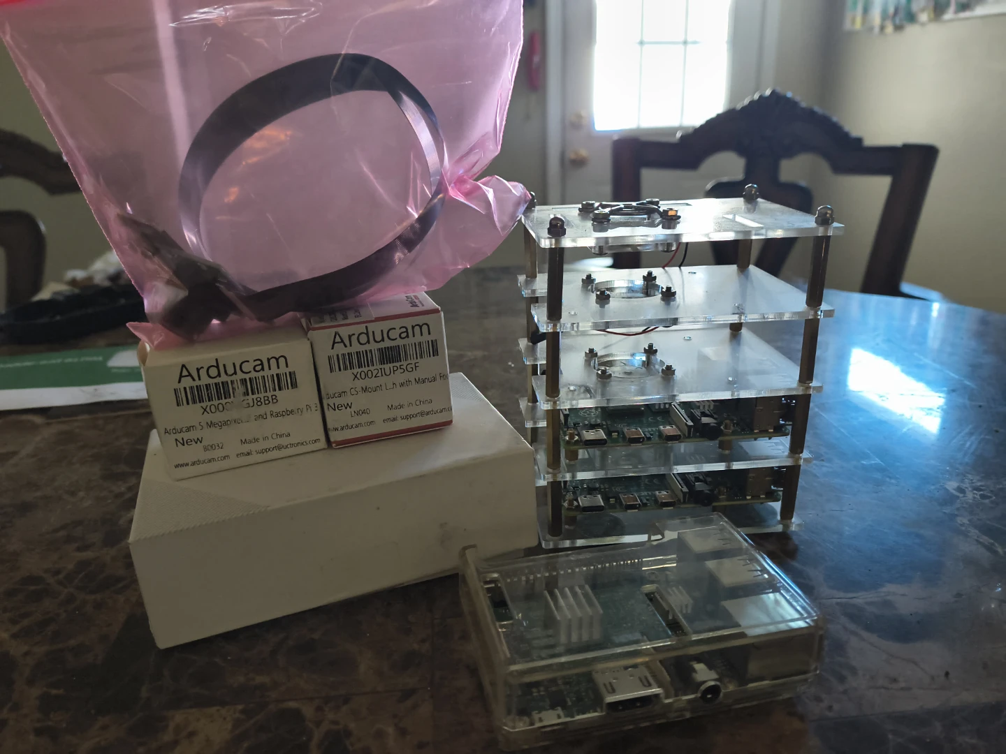 Arducam 5MP Camera and Raspberry Pi 3 Case
