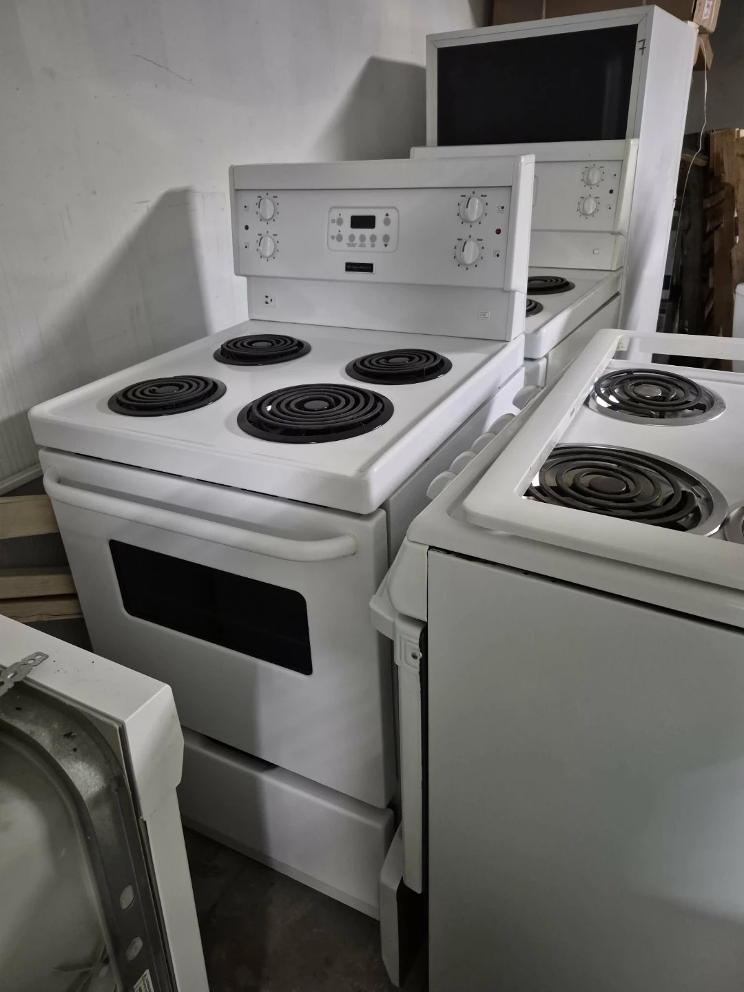 Whirlpool Dishwasher - photo 4