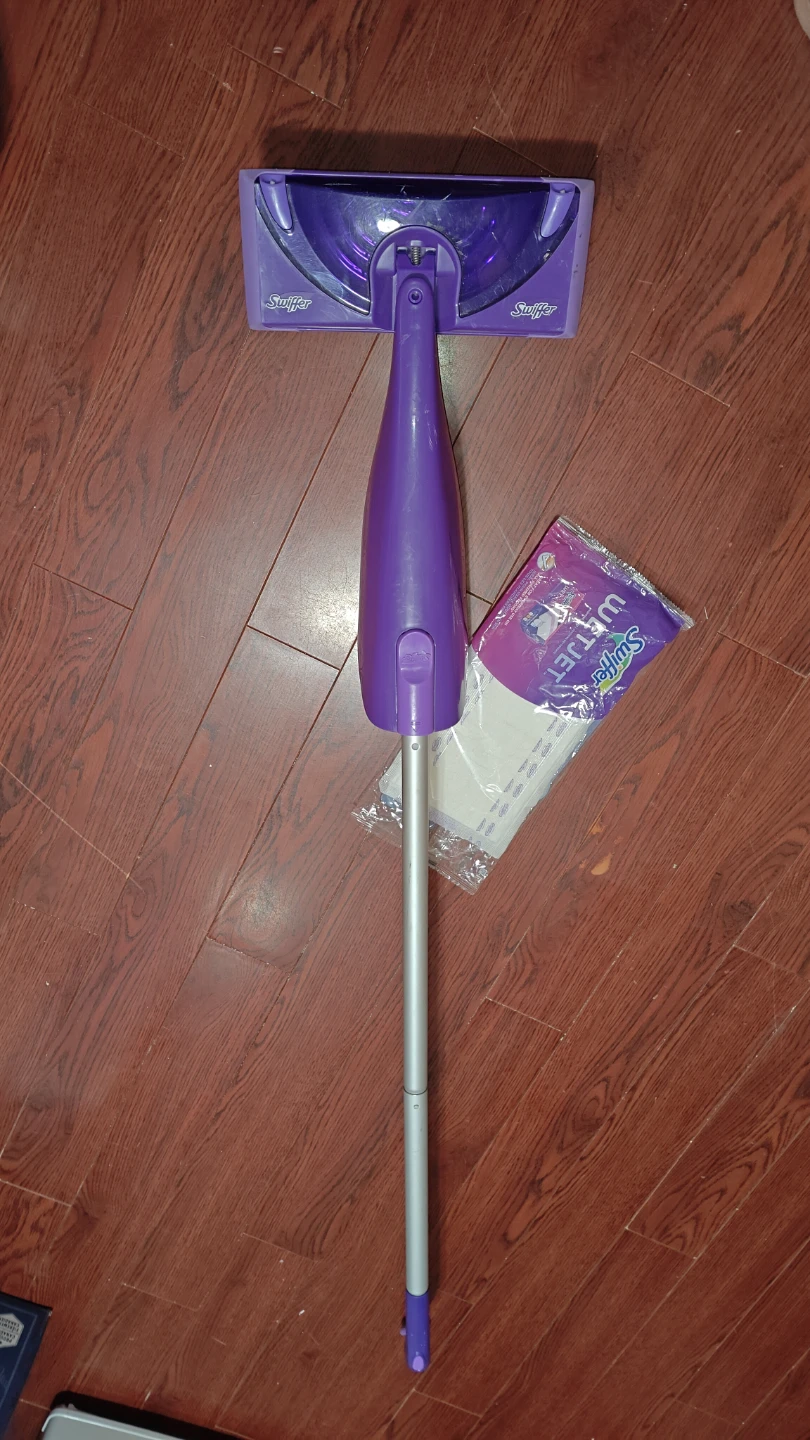 Swiffer WetJet Mop with Refill Pads