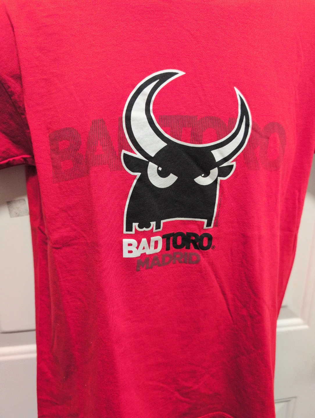 Bad Toro Madrid Graphic T-Shirt Size S - photo 2