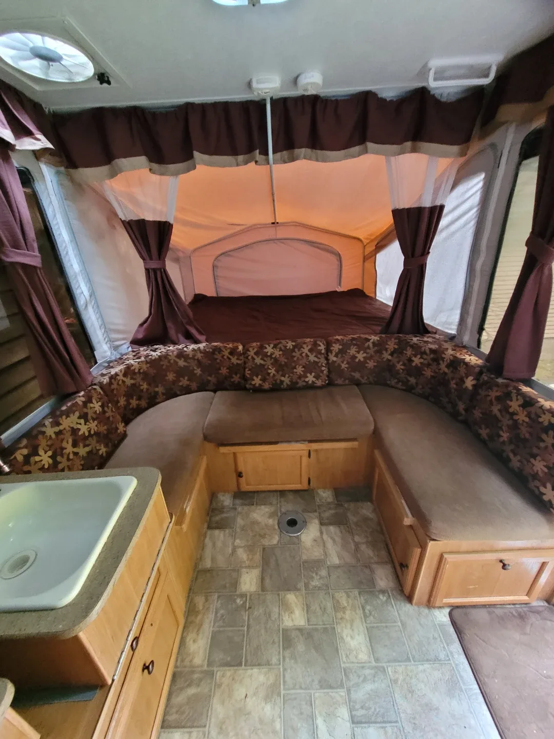 Palomino Y-Series Pop-Up Camper - photo 5