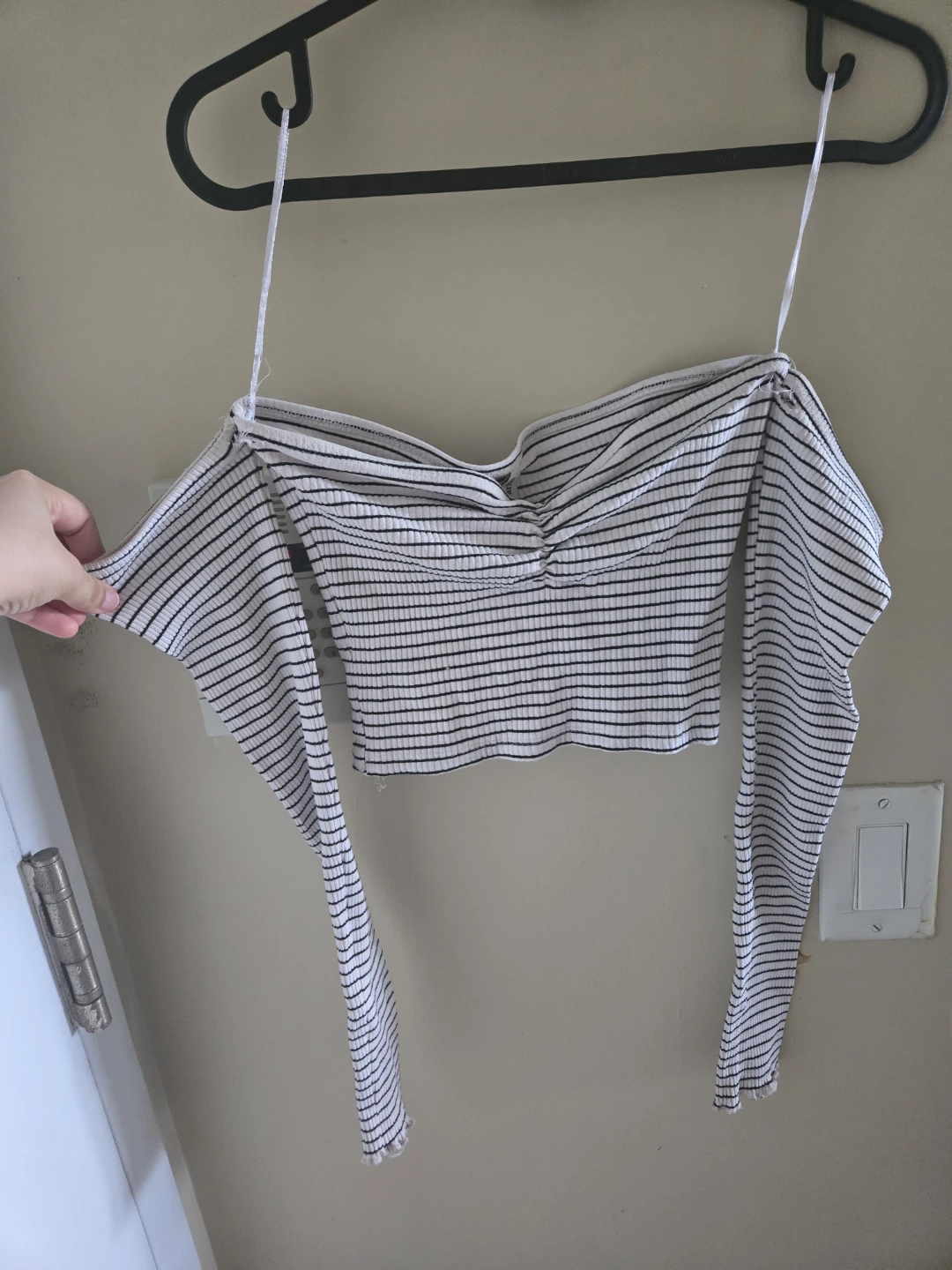 Striped Off-the-Shoulder Crop Top with Long Sleeves - photo 2