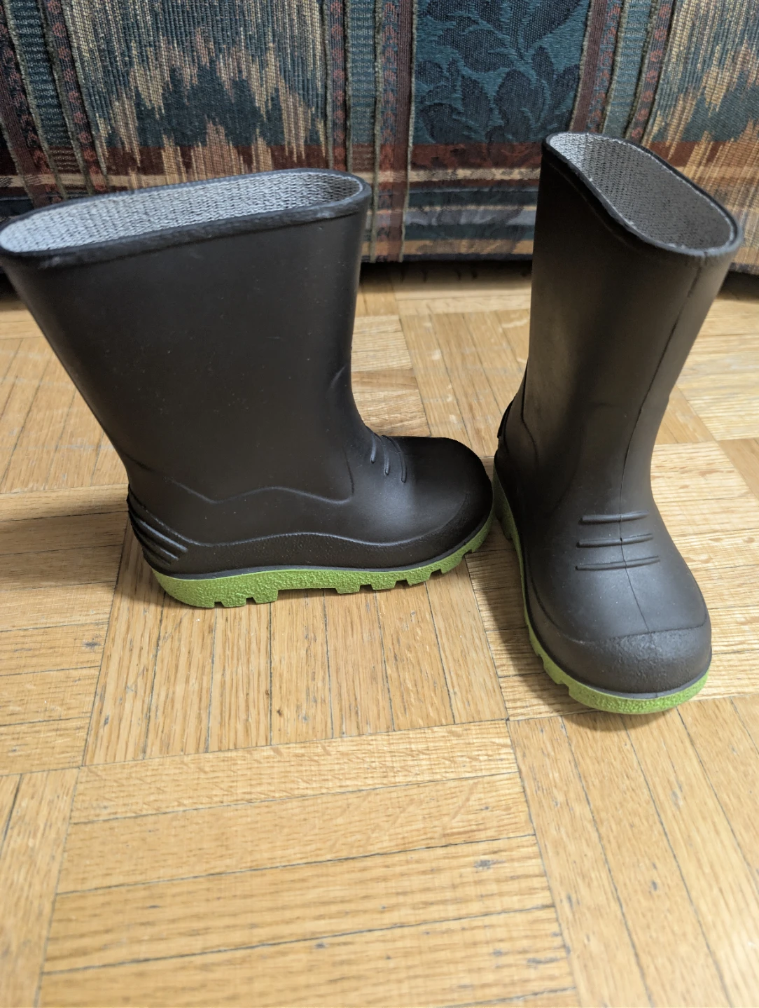 Kids Rubber Rain Boots Size 8 - photo 3