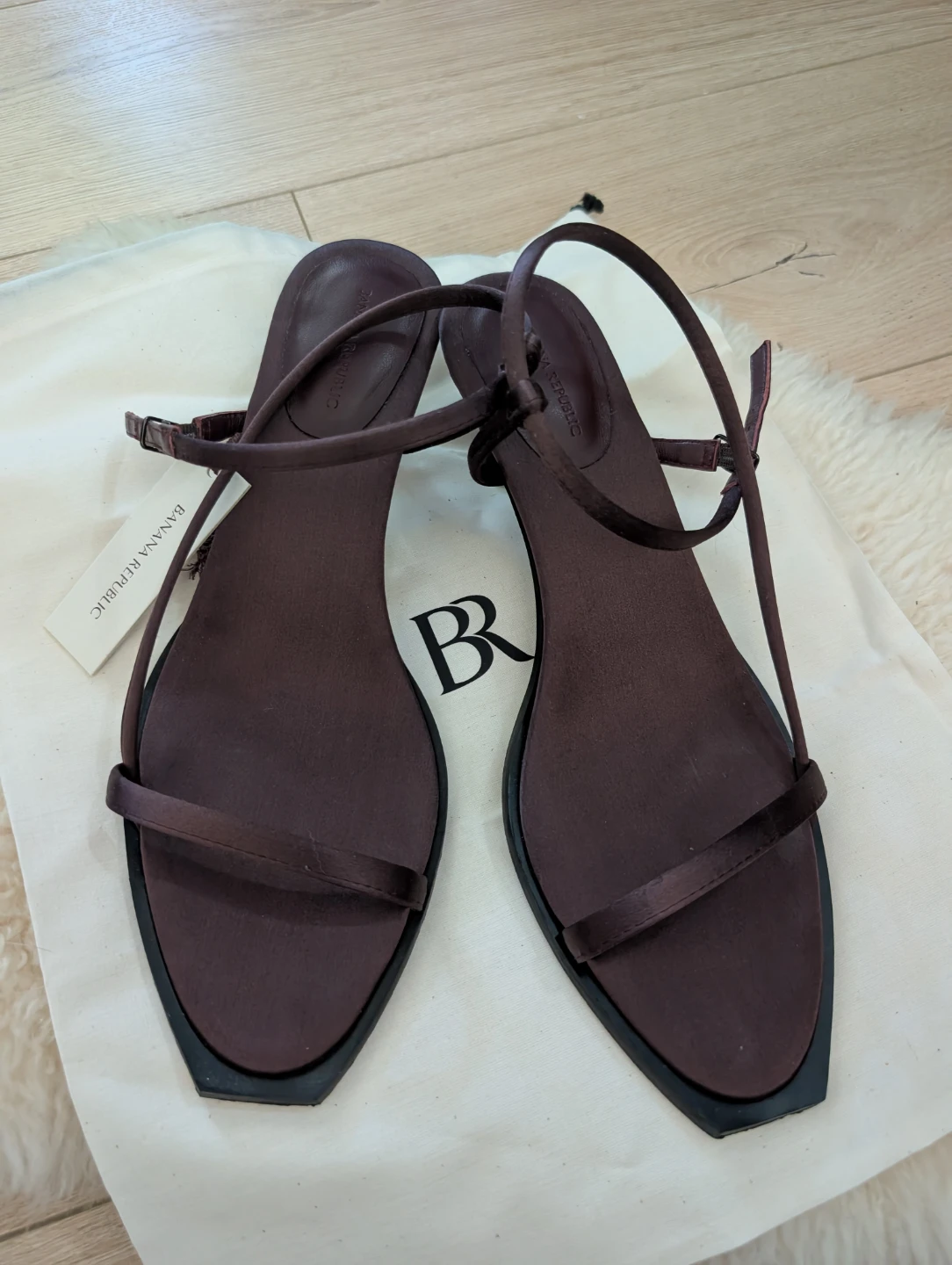 Banana Republic Women's Burgundy Heeled Sandals - Size 8.5