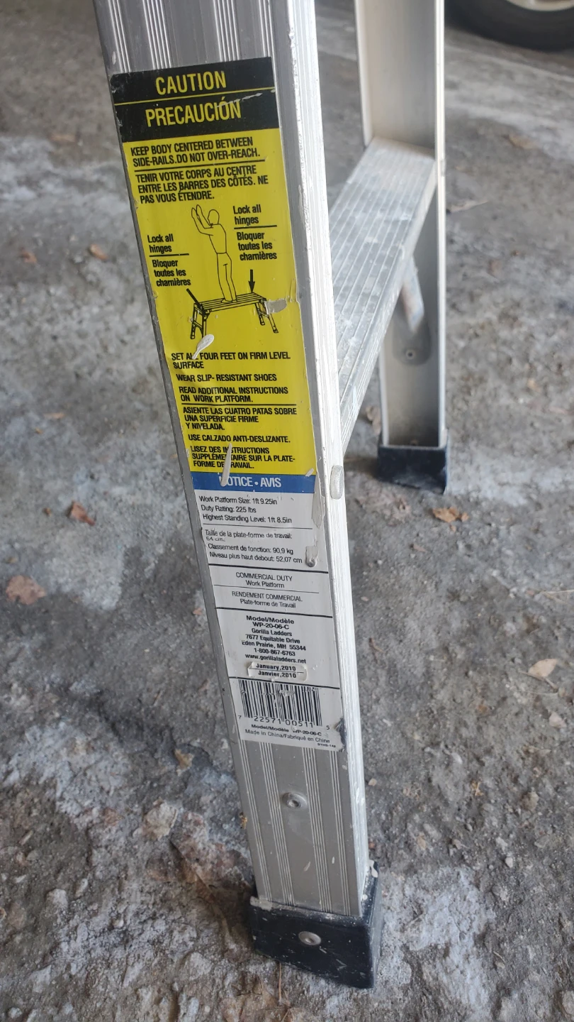 Louisville Ladder Step Stool - photo 3