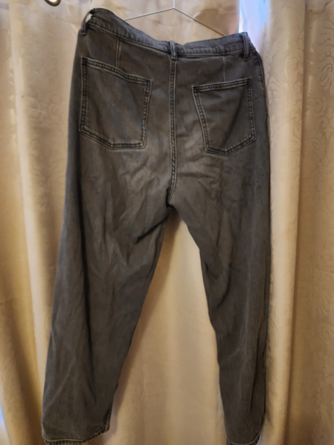 Men's Uniqlo Charcoal Grey Straight Denim Jeans - Size [M] - photo 2