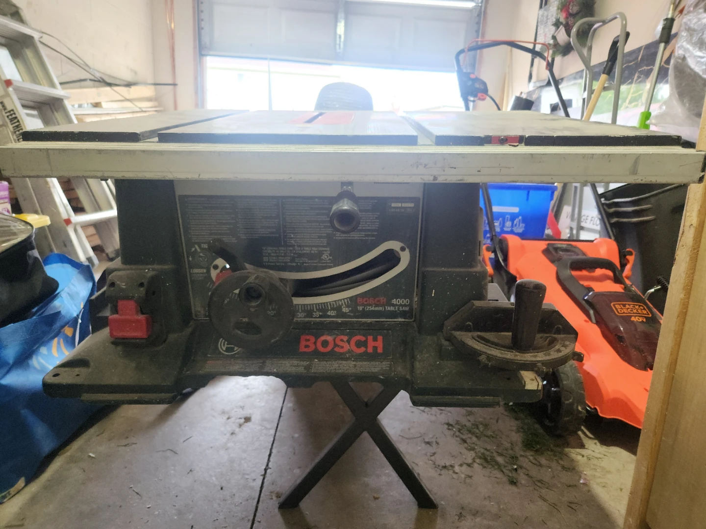 Bosch 4000 Table Saw - photo 4