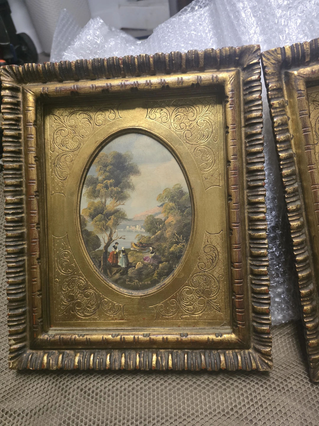Set of 2 Vintage Oval Landscape Paintings in Ornate Gold Frames - photo 2