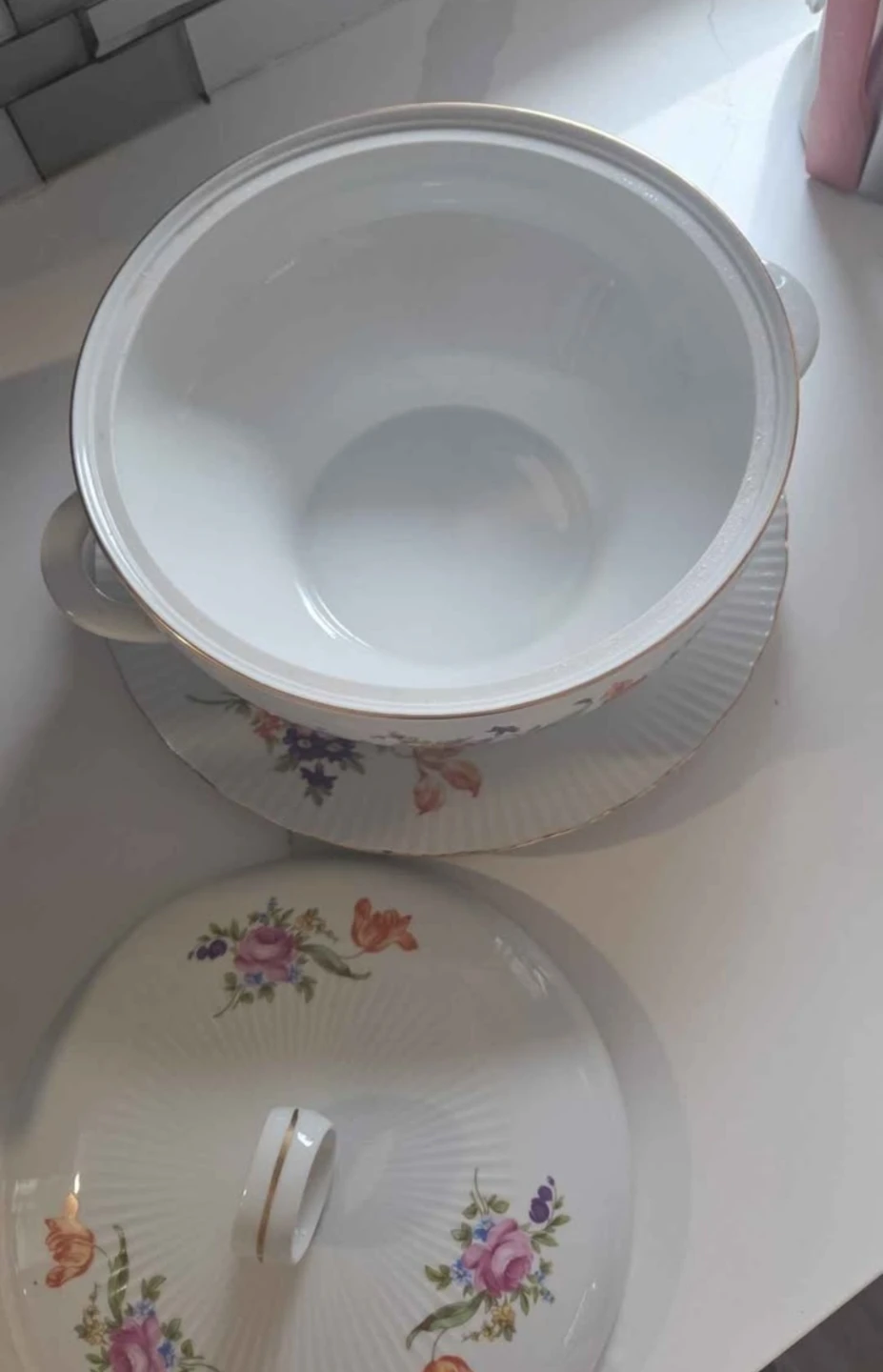 Ilmenau Serving Bowl with Lid and Underplate - photo 2