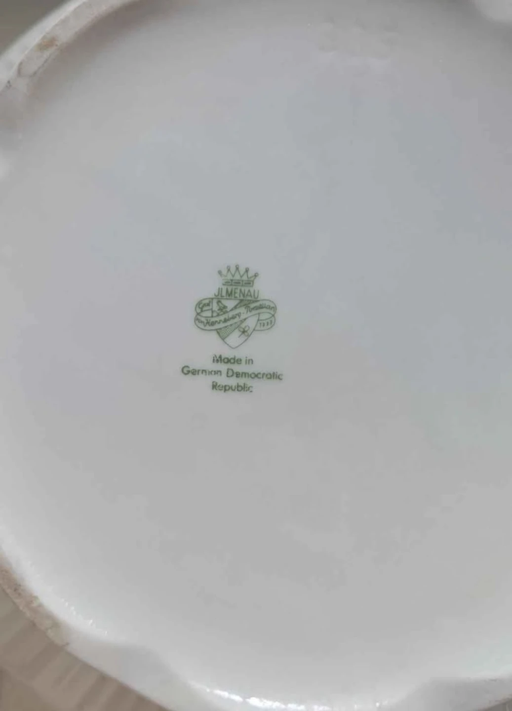 Ilmenau Serving Bowl with Lid and Underplate - photo 3