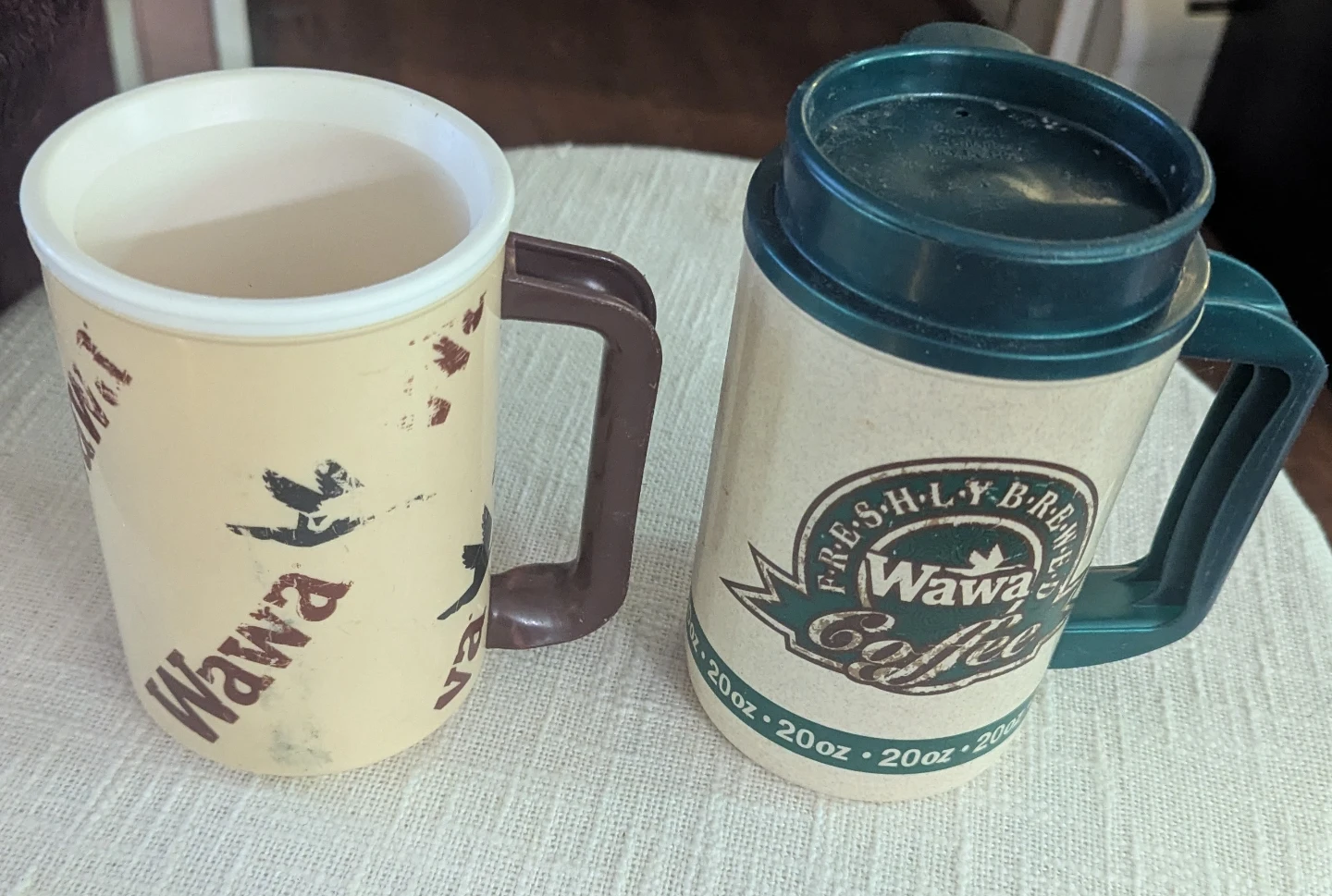 Vintage Wawa Coffee Travel Mugs