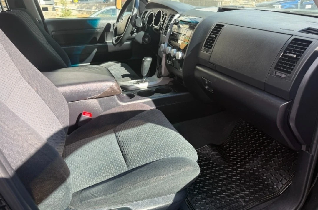 2007-2013 Toyota Tundra TRD Off-Road Black Truck - photo 4