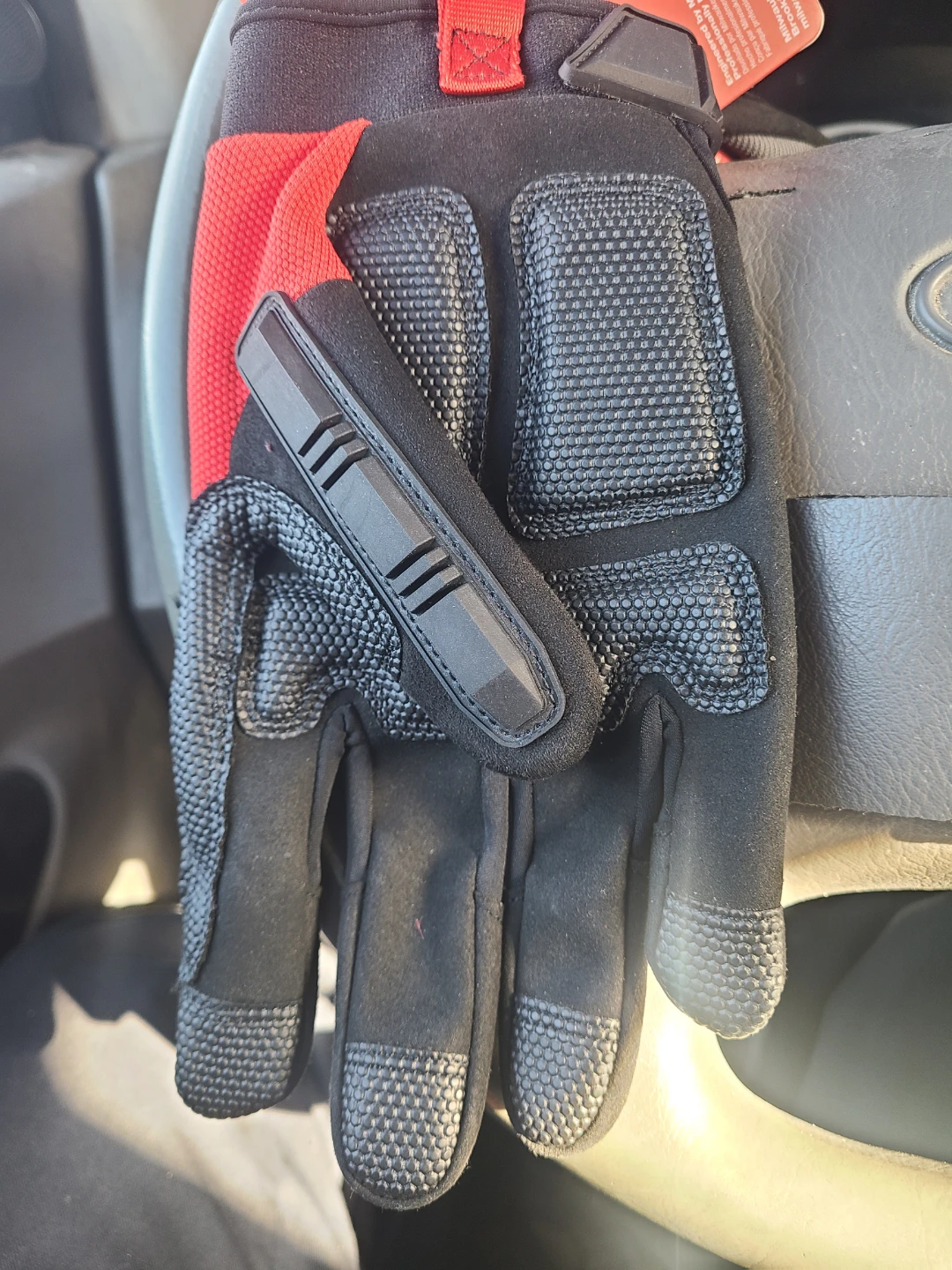Milwaukee Impact Wrecking Gloves - photo 4
