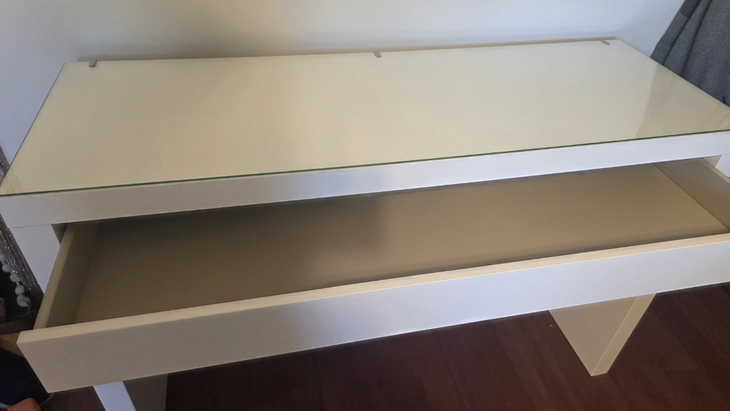 IKEA MALM White Dressing Table - photo 2