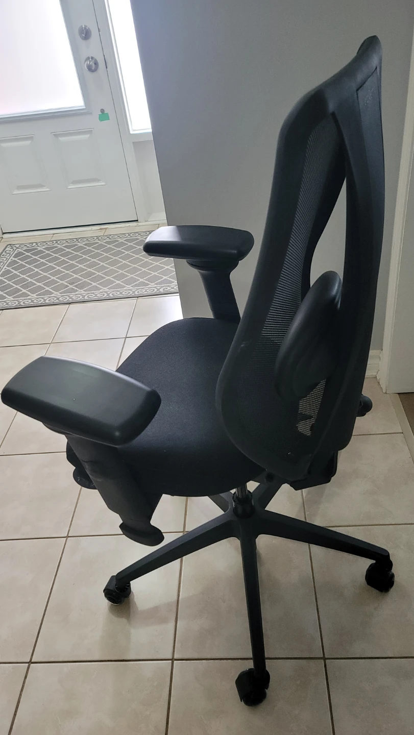 Black Mesh Ergonomic Desk Chair - photo 2