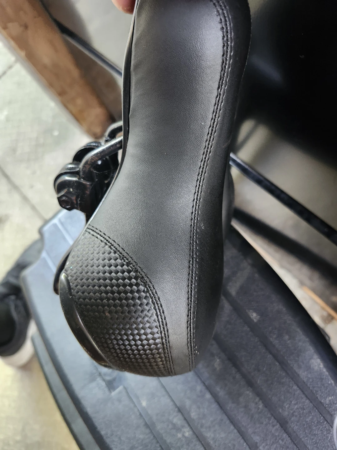 Black Bicycle Saddle Very comfortable cushioned and spring - photo 3