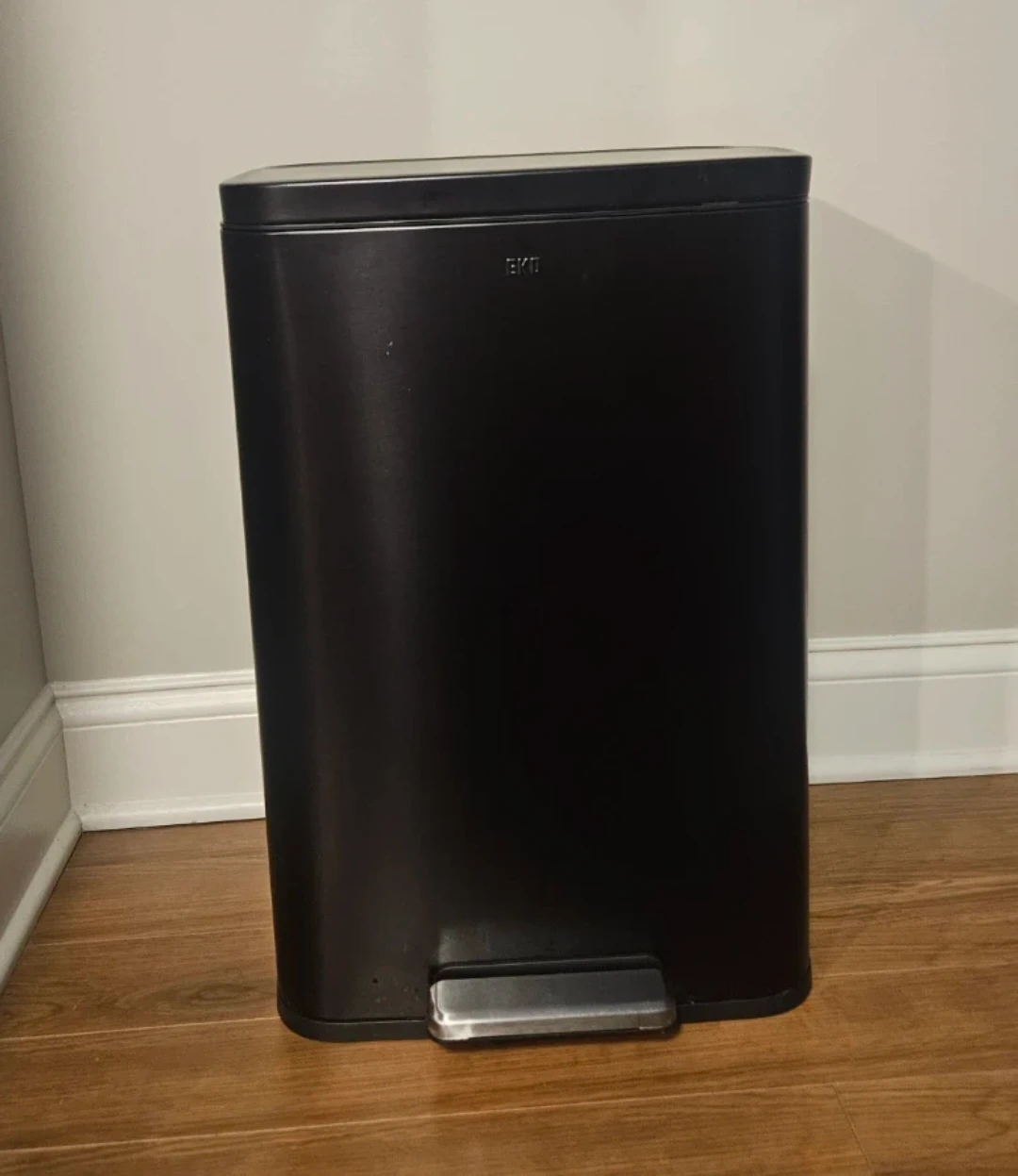 Matte Black Stainless Steel Kitchen Step Trash Can - photo 2
