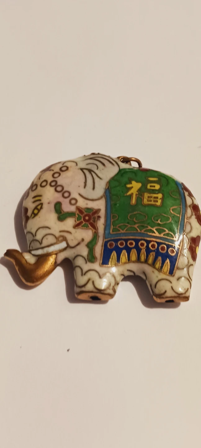 Gorgeous Asian Enamel Cloisonné Lucky Elephant  🐘 Pendant - photo 3