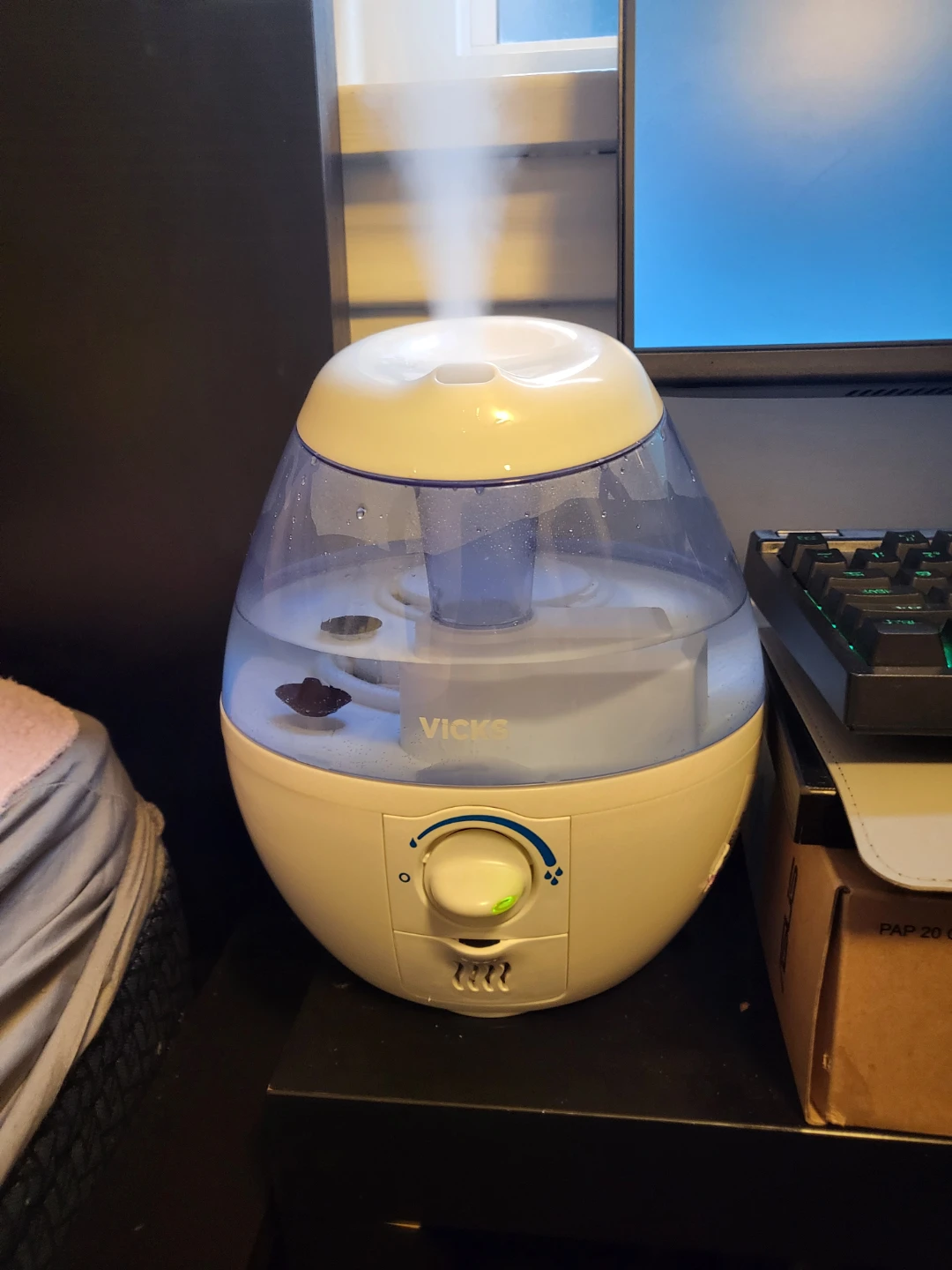 Vicks Humidifier