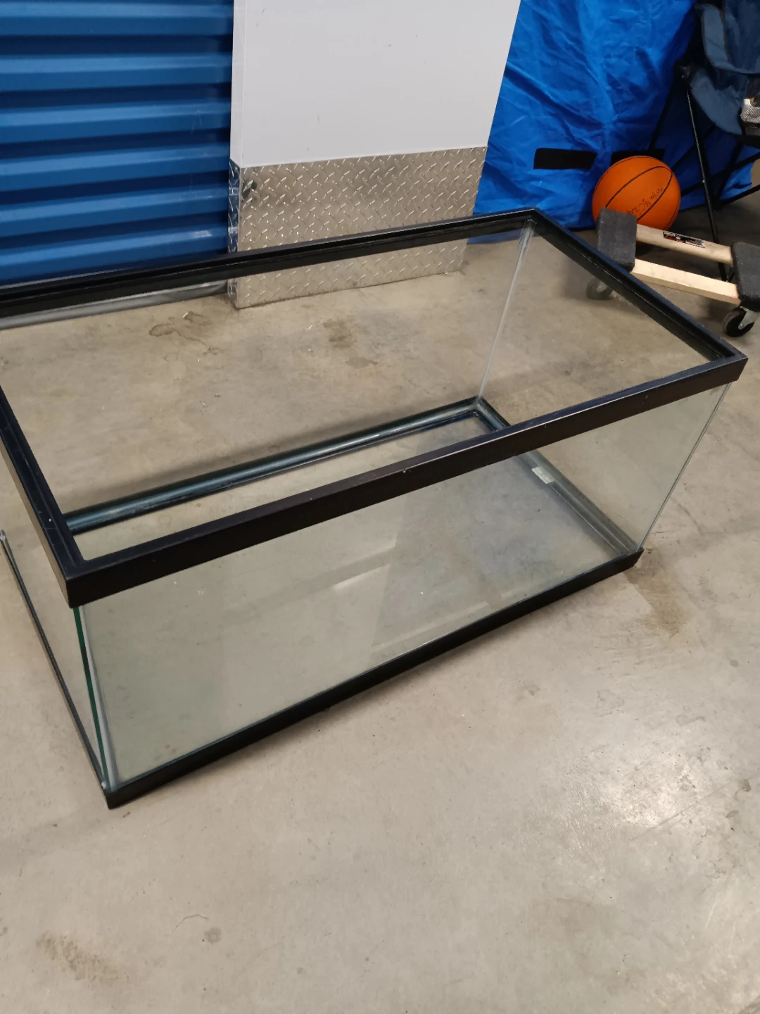 40 gal Aquarium/ fish tank/ terrarium - photo 4